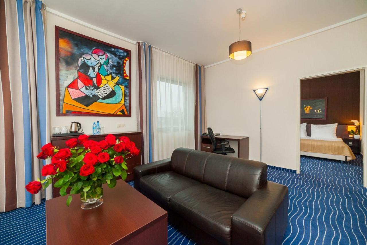 Express Krakow Hotel Kraków Eksteriør billede