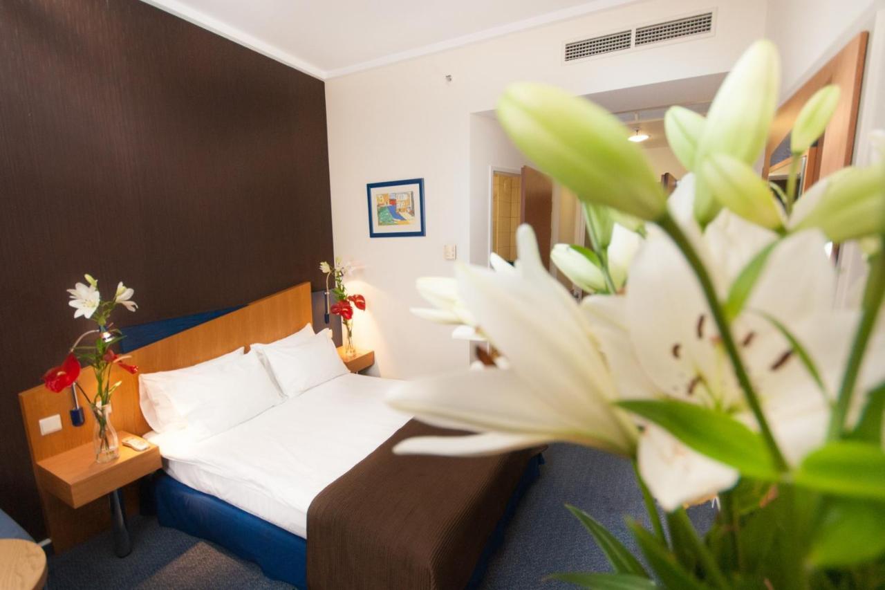 Express Krakow Hotel Kraków Eksteriør billede